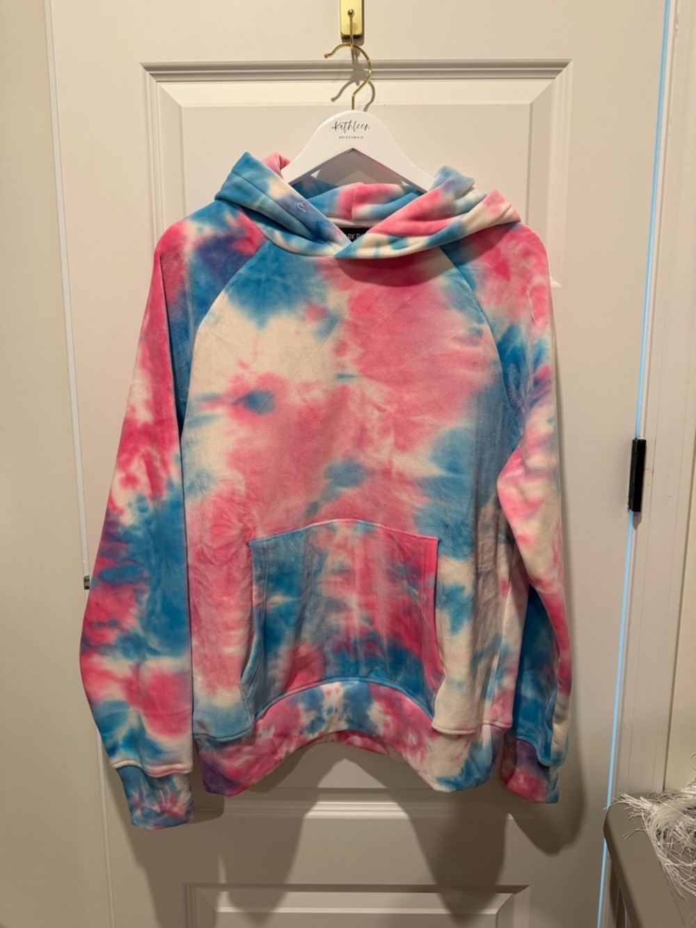 Spark Paws Tie-Dye Hoodie With Matching Set for Dog (see photos)